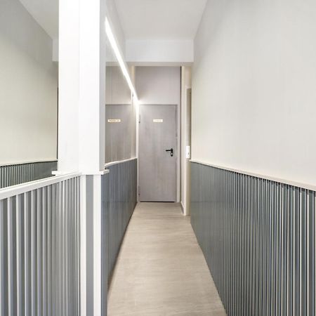 Madriver Apartamentos Reformados Con Parking Gratuito Kültér fotó