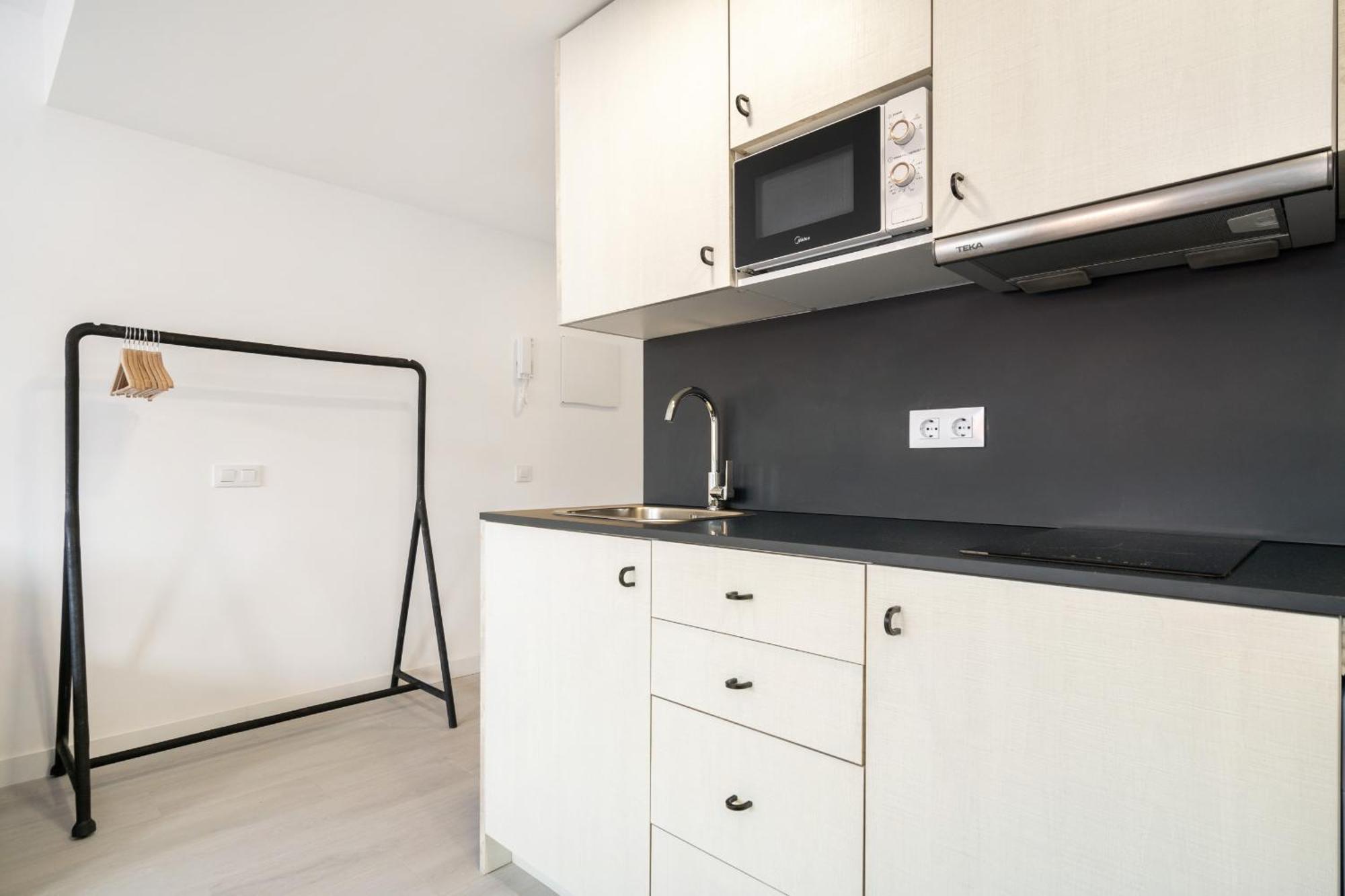 Madriver Apartamentos Reformados Con Parking Gratuito Kültér fotó