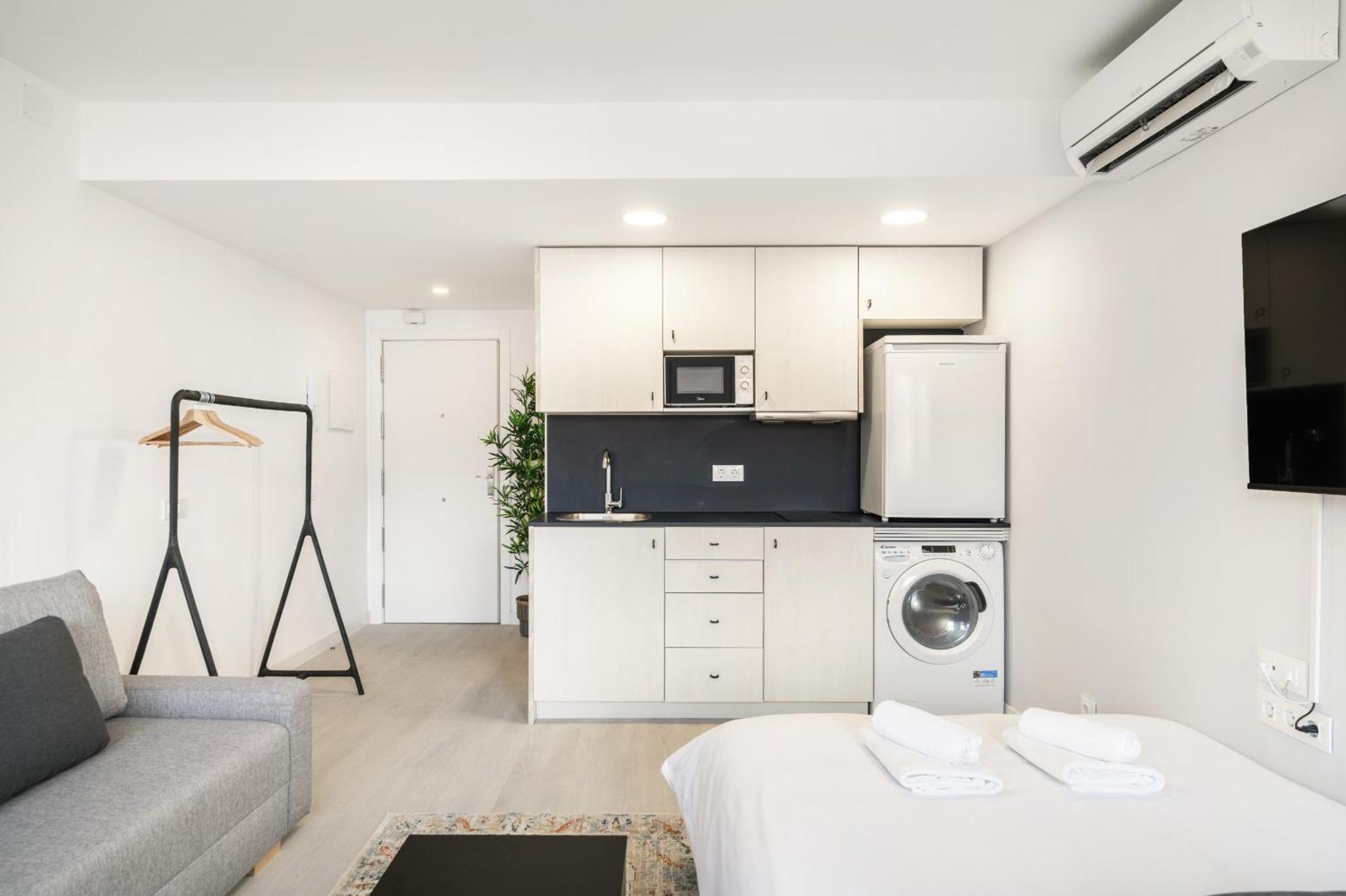 Madriver Apartamentos Reformados Con Parking Gratuito Kültér fotó