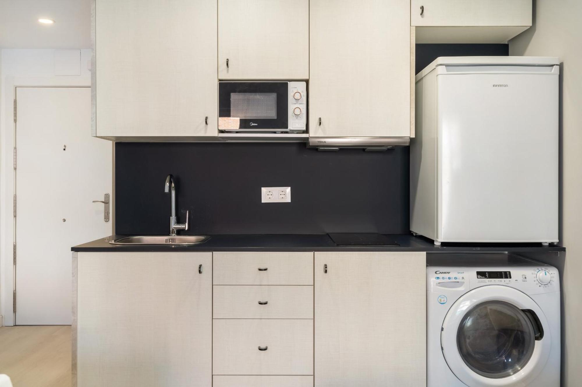 Madriver Apartamentos Reformados Con Parking Gratuito Kültér fotó