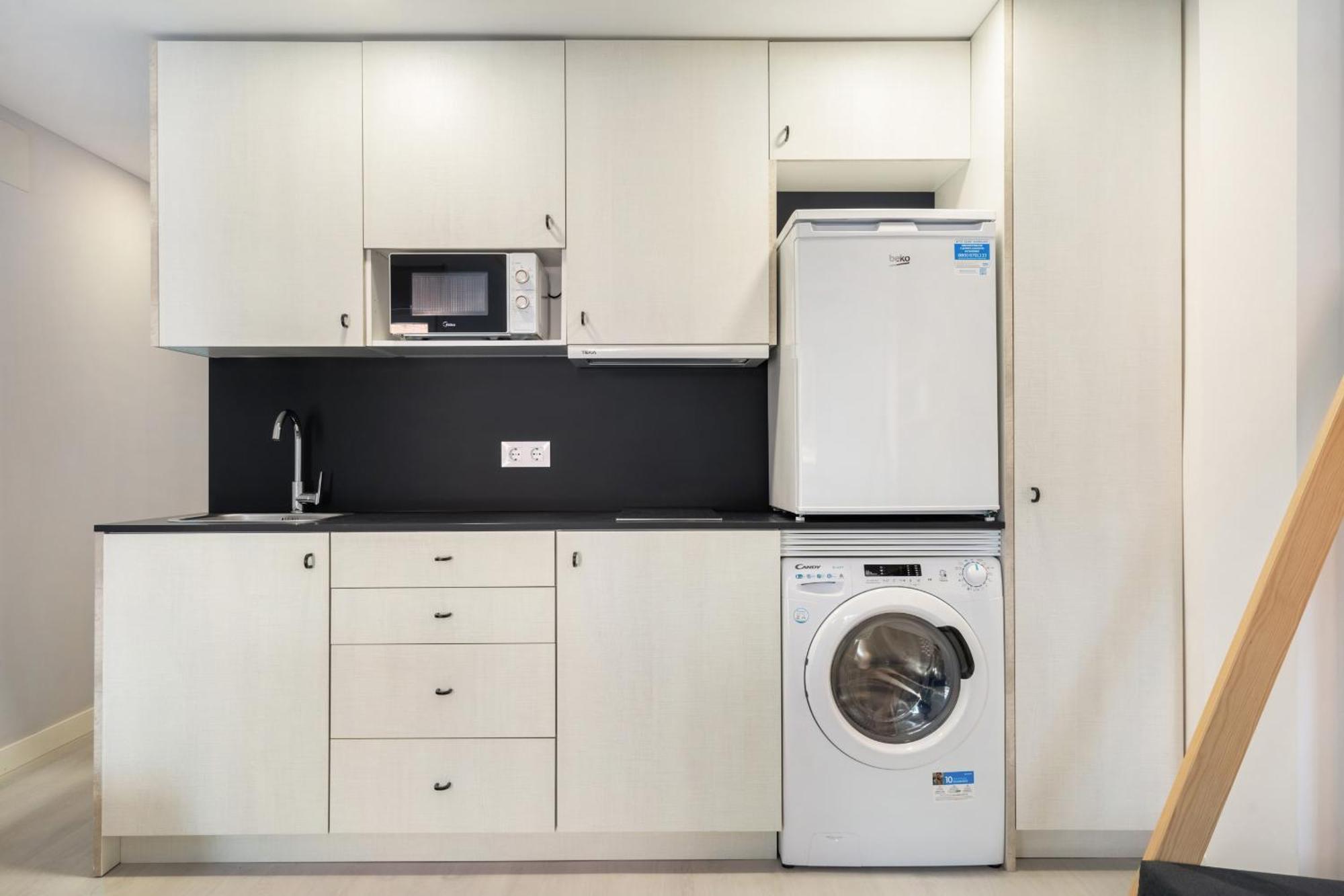 Madriver Apartamentos Reformados Con Parking Gratuito Kültér fotó