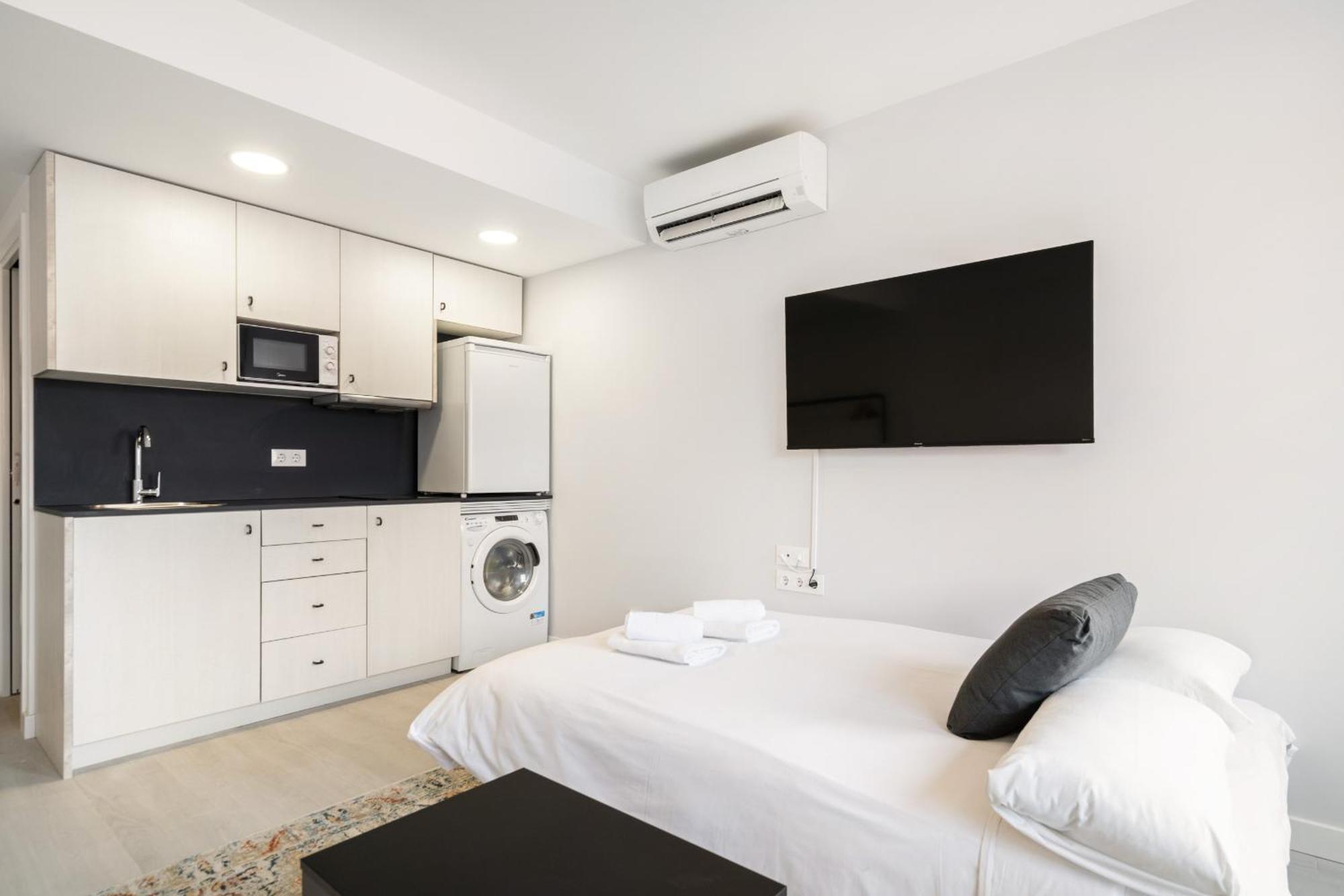 Madriver Apartamentos Reformados Con Parking Gratuito Kültér fotó
