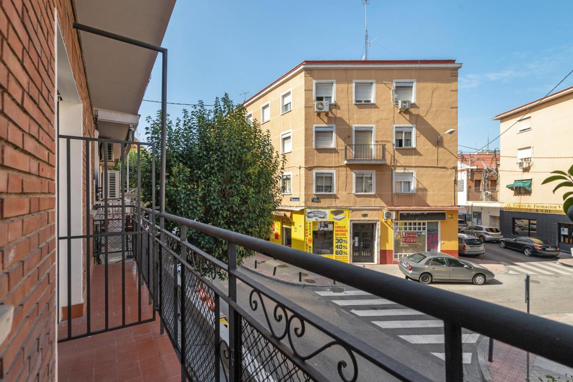 Madriver Apartamentos Reformados Con Parking Gratuito Kültér fotó
